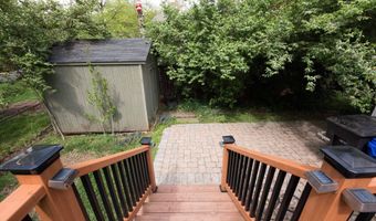 6789 LITTLE FALLS Rd, Arlington, VA 22213