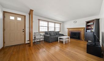 91 Weeden Ave, East Providence, RI 02916