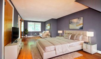 220 Arch Rd, Avon, CT 06001