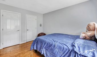 75 Brookside Pl, Cheshire, CT 06410