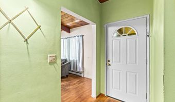 883 S 57TH St, Springfield, OR 97478
