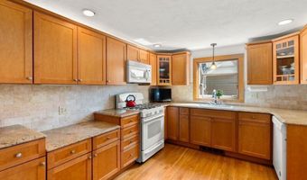 789 Concord Tpke, Arlington, MA 02476