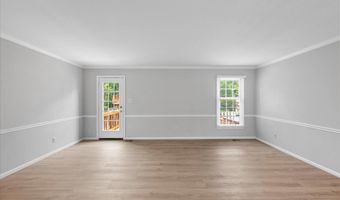 299 S PICKETT St, Alexandria, VA 22304
