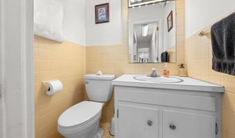 3146 CLUB Dr, Allentown, PA 18103
