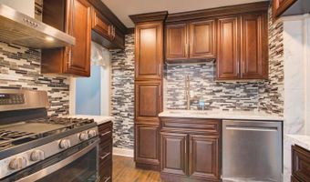 2258 ARLINGTON Ter, Alexandria, VA 22303