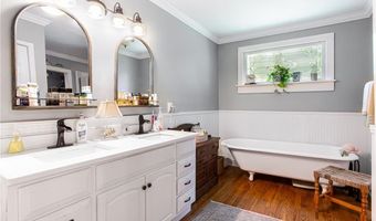 2345 Seagraves Mill Rd, Hull, GA 30646