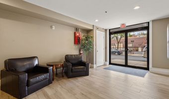 111 B St 8, Boston, MA 02127