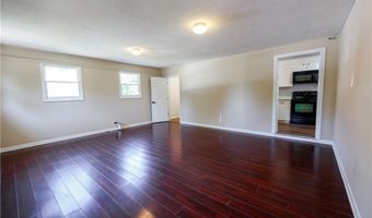 215 Scenic Cir, Boiling Springs, SC 29316