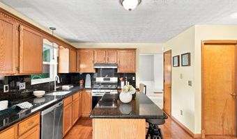 1438 Newell Ct, Columbus, OH 43228