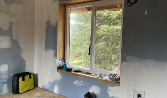 31862 Whiskey Gulch St, Anchor Point, AK 99556