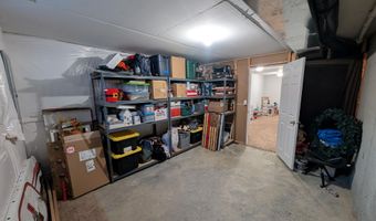 946 Willow Creek Dr, Alexandria, KY 41001