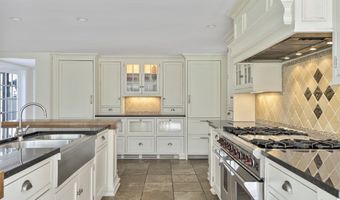 117-118 Dibble Hill Rd, Cornwall, CT 06796