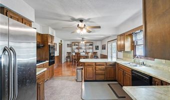 16002 Lyon Rd, Altamont, KS 67330