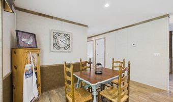425 Pfeiffer Rd, Batesville, AR 72501