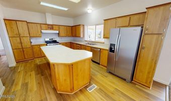 971 2100 E St, Battle Mountain, NV 89820