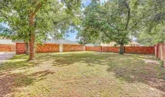 302 S 6th St, Chickasha, OK 73018