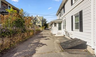 63 Lincoln Ave, Cranston, RI 02920