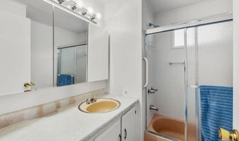 17 Blue Sky Ln, Oceanside, CA 92056