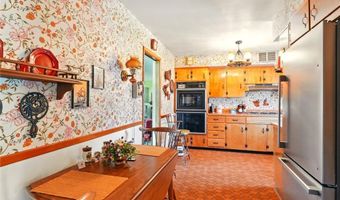 6407 Hiram Ave, Ashtabula, OH 44004