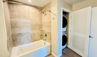355 N Cleveland St 213, Oceanside, CA 92054