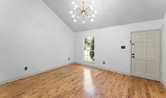 402 Lee Dr #2A, Baton Rouge, LA 70808