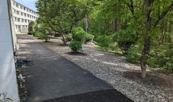 143 Hoffman Ave 411, Cranston, RI 02920