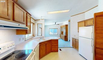 97940 W BENHAM Ln, Brookings, OR 97415