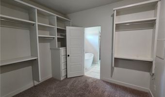 2905 SW Satinwood Cv, Bentonville, AR 72713