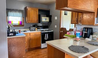 156 Bryan St, Berne, IN 46740