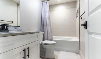 1631 MONTELLO Ave NE Ph1, Washington, DC 20002