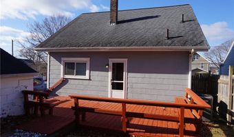 2083 17th St SW, Akron, OH 44314