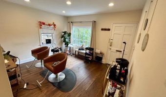 305 FRANKLIN St, Alexandria, VA 22314