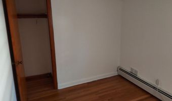 48 W 32ND St, Bayonne, NJ 07002