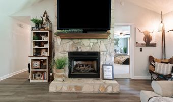 6263 Old River Rd, Baker, FL 32531