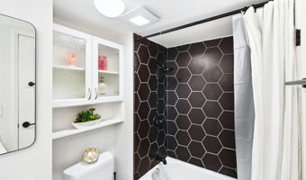 2754 Kuilei St 704, Honolulu, HI 96826