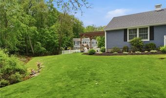 1 Blacksmith Rd, Lincoln, RI 02865