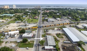 281 Oak St, Biloxi, MS 39530