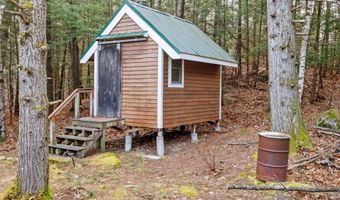 35 Merry Hill Rd, Barrington, NH 03825