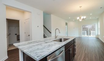 10299 SZALAY Ln, Ashland, VA 23005