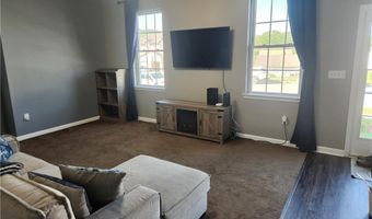 139 Frank Dr, Allen, PA 18067