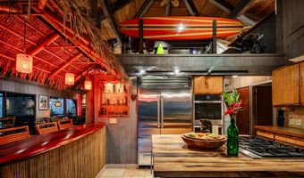 1780 Kauhikoa Rd, Haiku, HI 96708