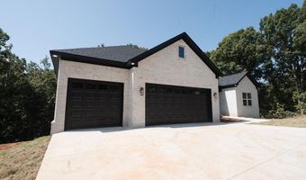1042 Skyline Dr, Alexander, AR 72103