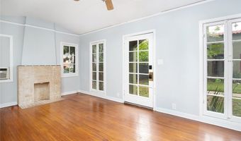 453 E Sacramento St, Altadena, CA 91001