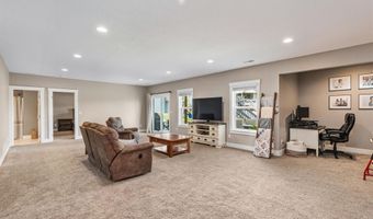 1020 Baileys Grove Dr, Adel, IA 50003
