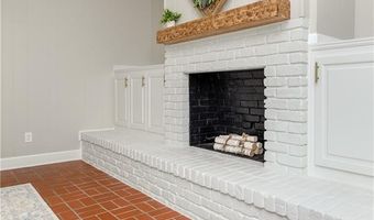 2913 HILL St, Alexandria, LA 71301