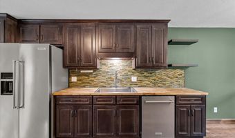 221 Creek View Cir, Martinez, GA 30907