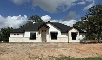 113 Pioneer Trl, Adkins, TX 78101