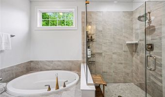 609 Burgess Cir, Aurora, OH 44202