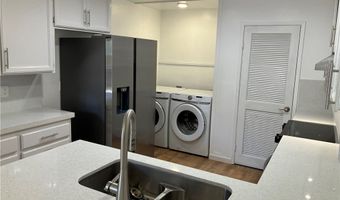 2366 Adirondack Row 6, San Diego, CA 92139