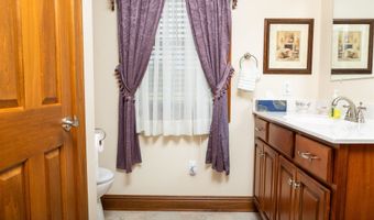 2804 Hash Ridge Rd, Barboursville, WV 25504